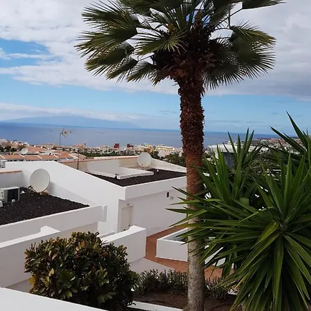 Apartament Island Village & Bo